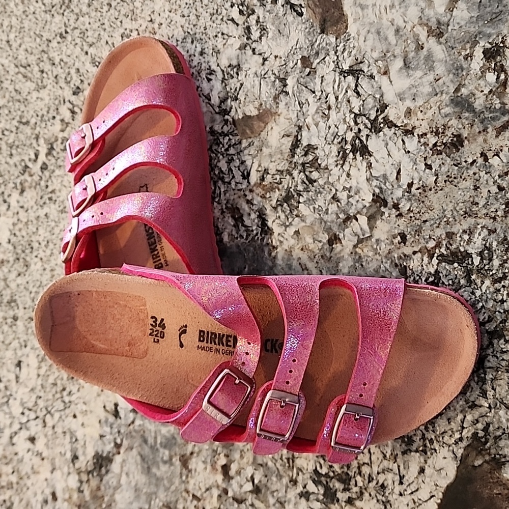 Birkenstock pink sandal girls size 3